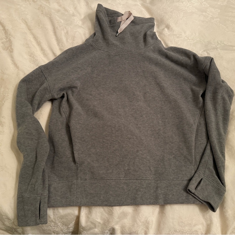 Light Grey Lululemon Turtleneck sweatshirt